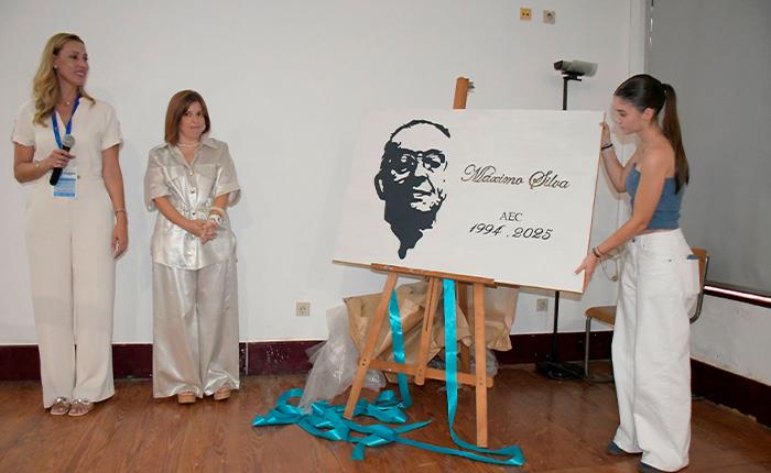 Dia do Empresário marcado por homenagem a Máximo Silva