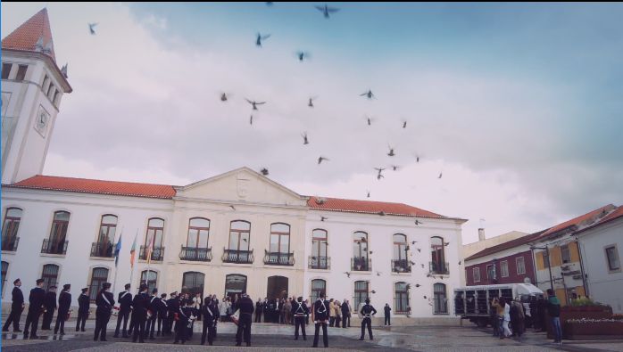 Resultado de imagem para Cumprimentos na Câmara de Cantanhede