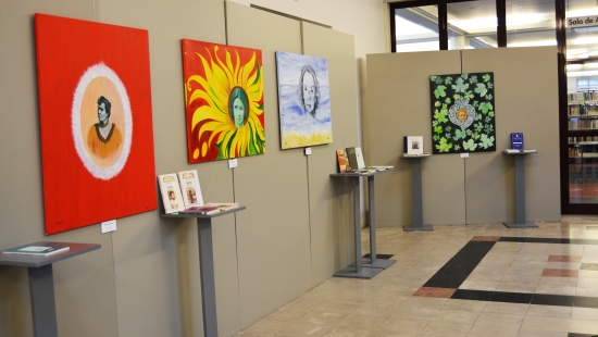 Exposição “Escritoras Portuguesas” de Maria Leonor e Jorge Vicente Correia na Biblioteca Municipal