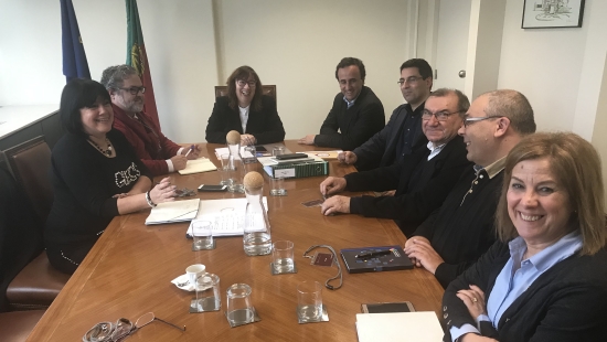 Helena Teodósio reivindica obras na secundária de Cantanhede e noutras escolas sob tutela da Administração Central