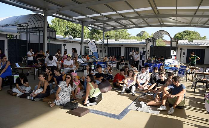 Câmara dinamizou Dia da Juventude com mercado informativo e testemunhos de jovens