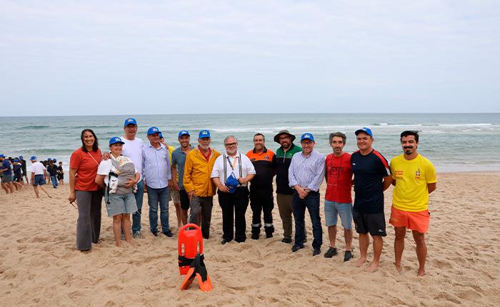 Alunos do Agrupamento de Escolas Gândara-Mar recriaram Arte-Xávega na Praia da Tocha