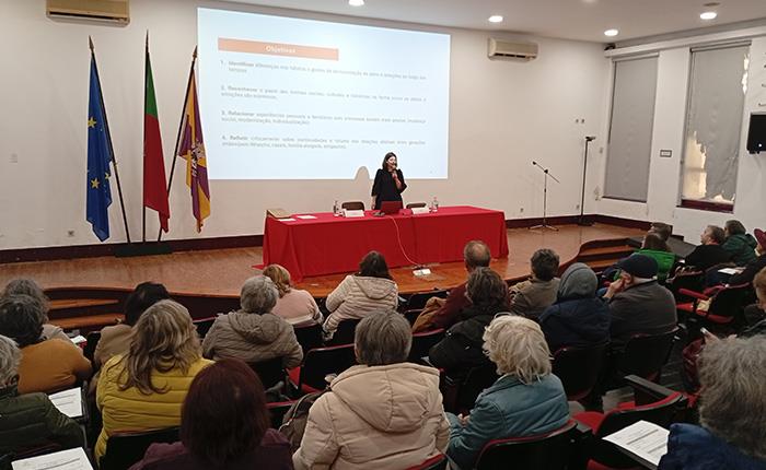 Afetos e Emoções foi tema de sessão na Biblioteca Municipal